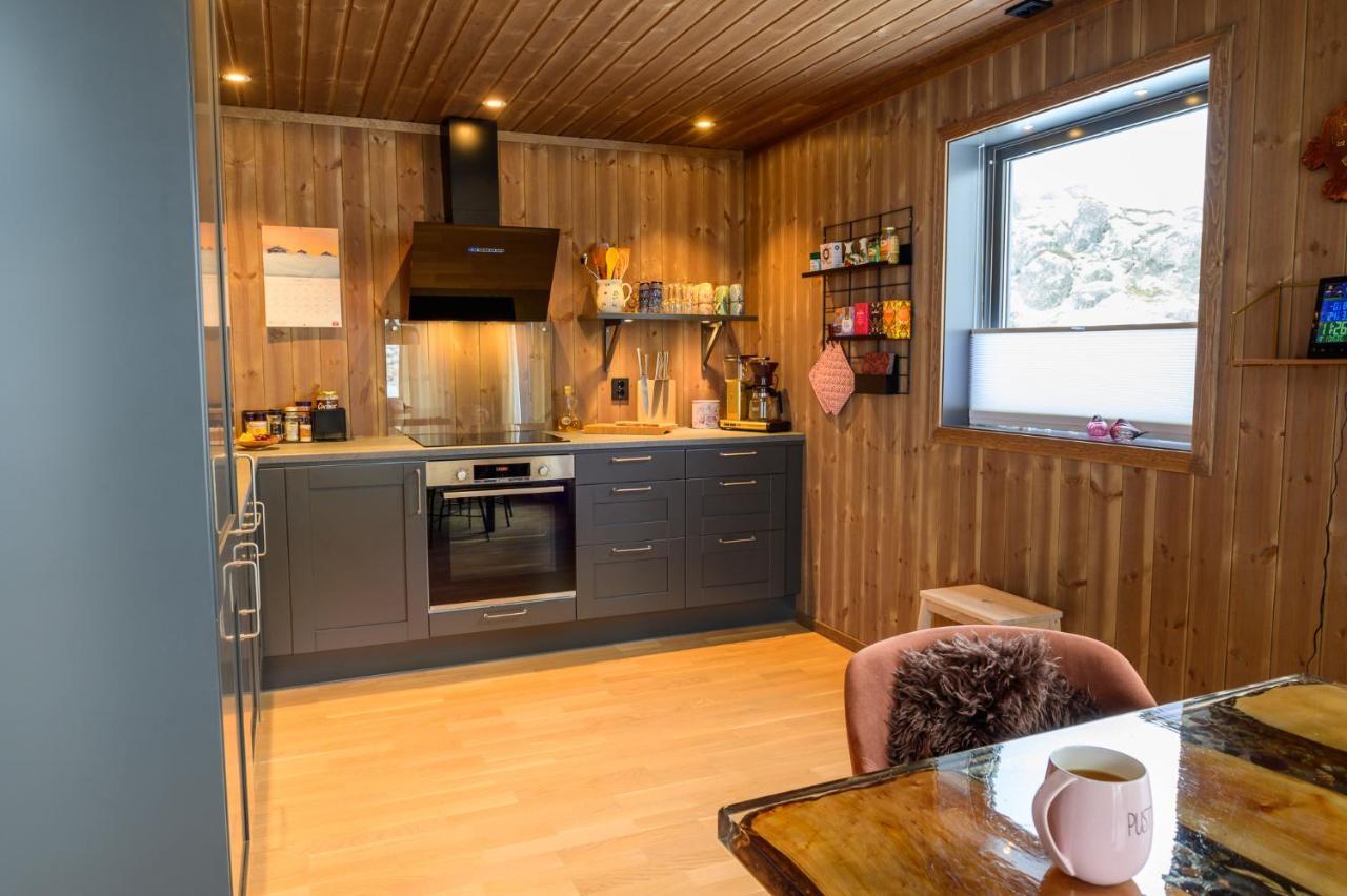 Superior Cabin Ballstad Lofoten Exteriér fotografie