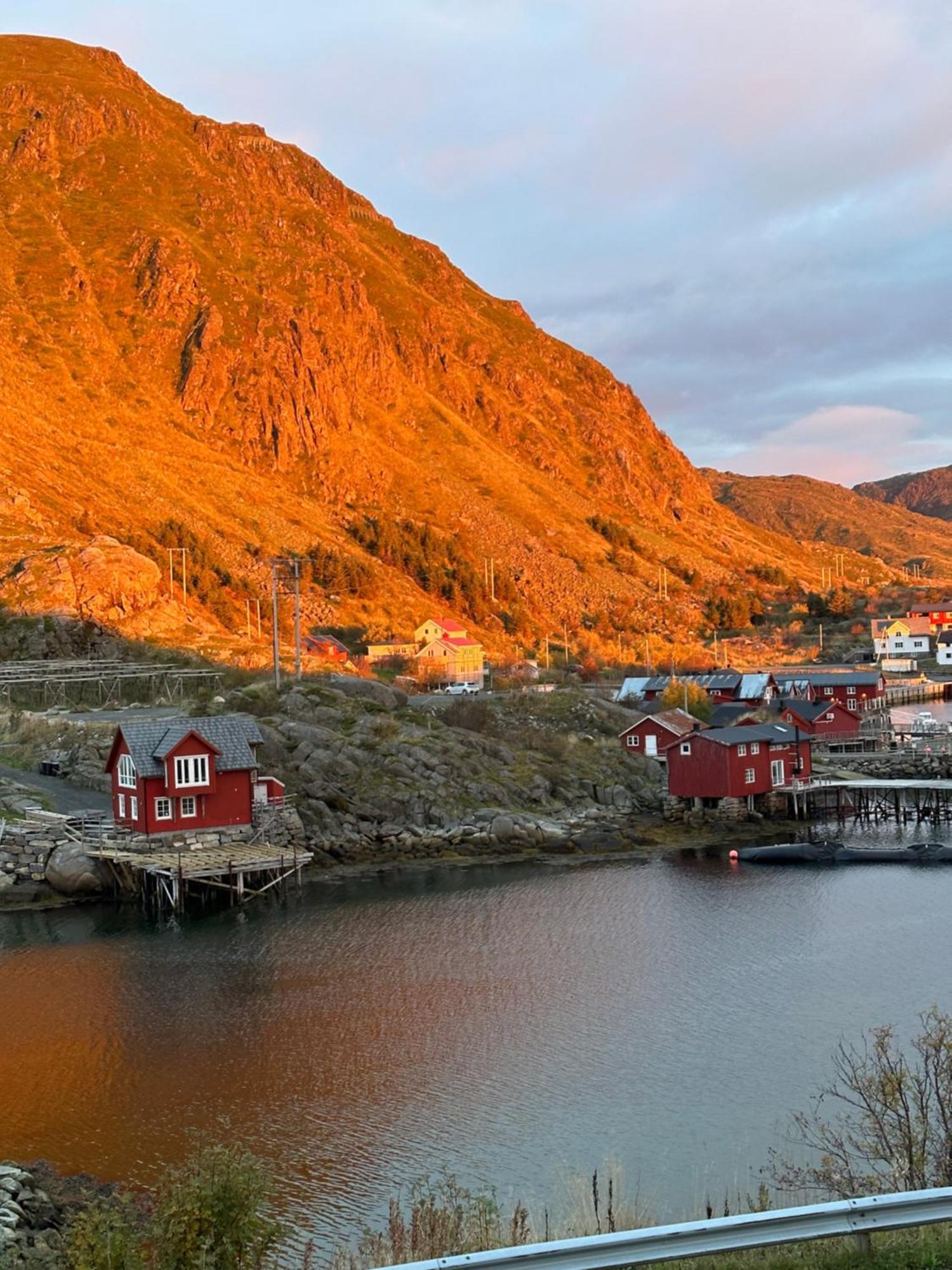 Superior Cabin Ballstad Lofoten Exteriér fotografie