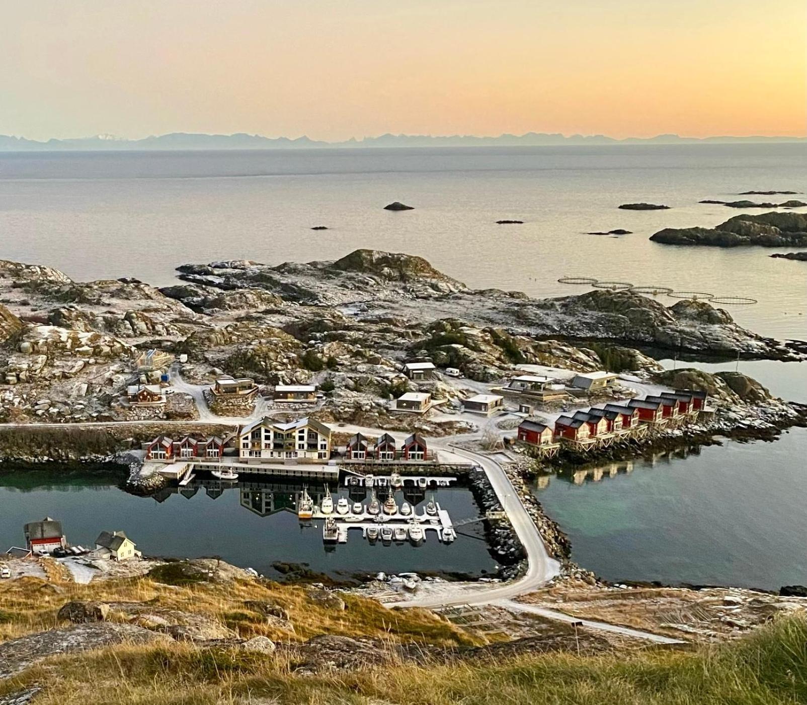Superior Cabin Ballstad Lofoten Exteriér fotografie